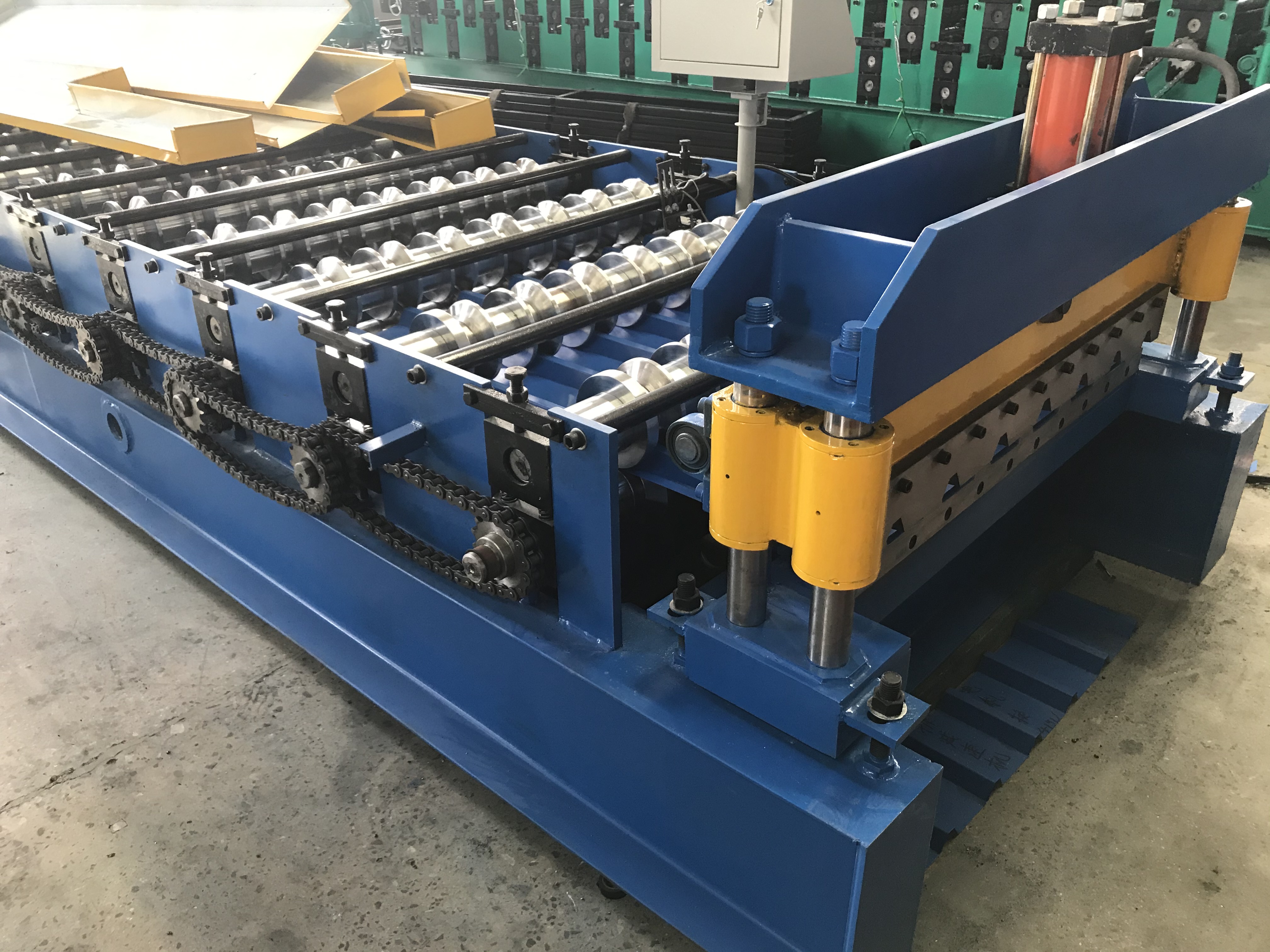 What is cold roll forming machine