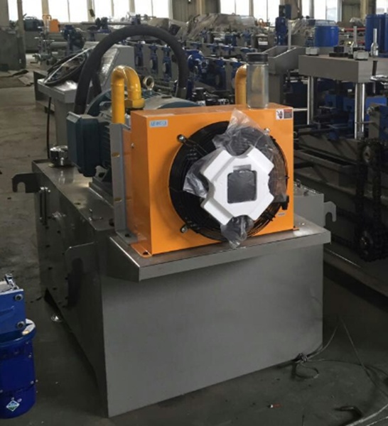 C purlin roll forming machine