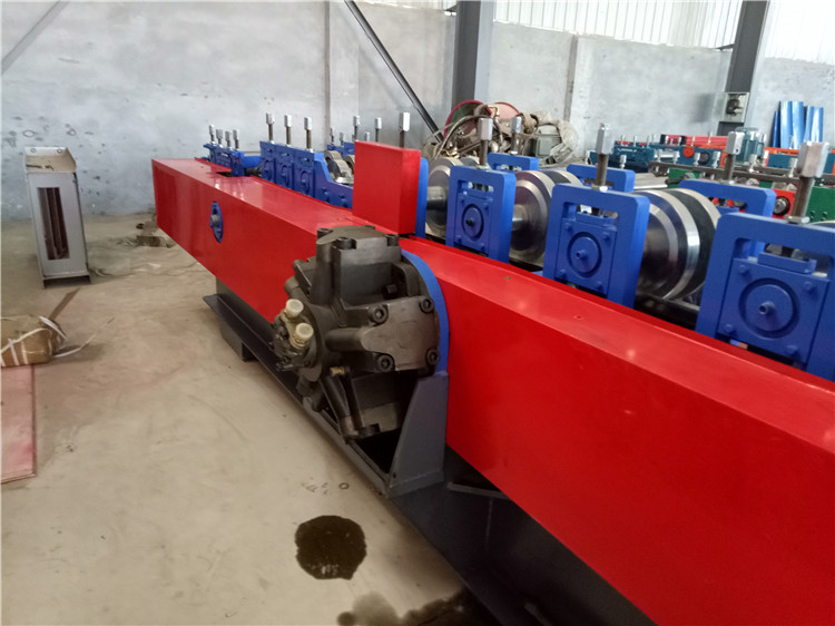 purlin manufacturing machinery