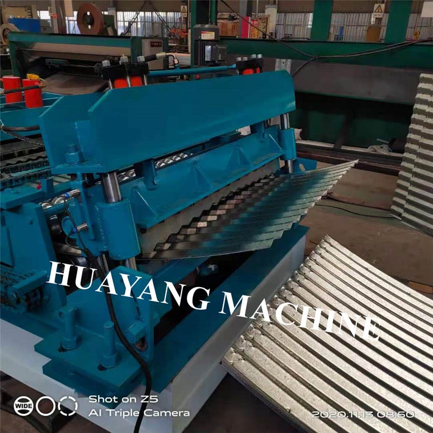Grain silo roll forming machine