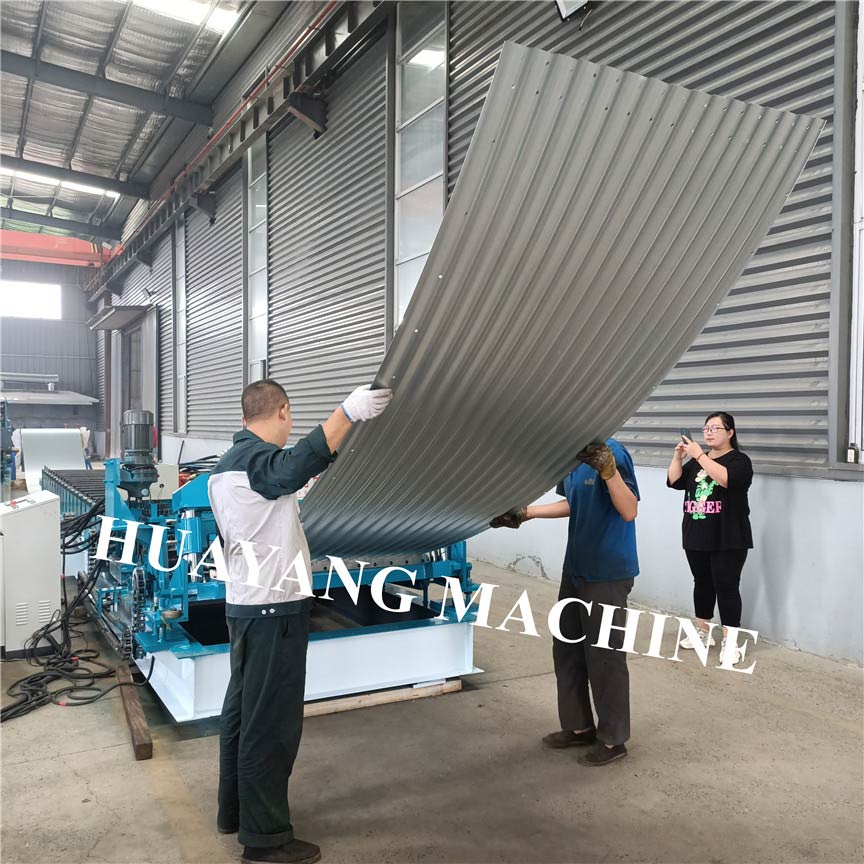 Grain silo roll forming machine