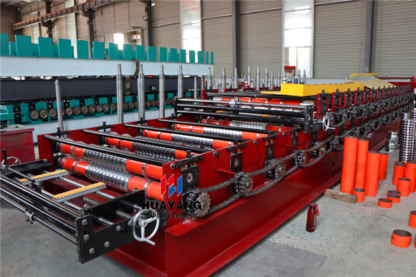 Double layer roll forming machine