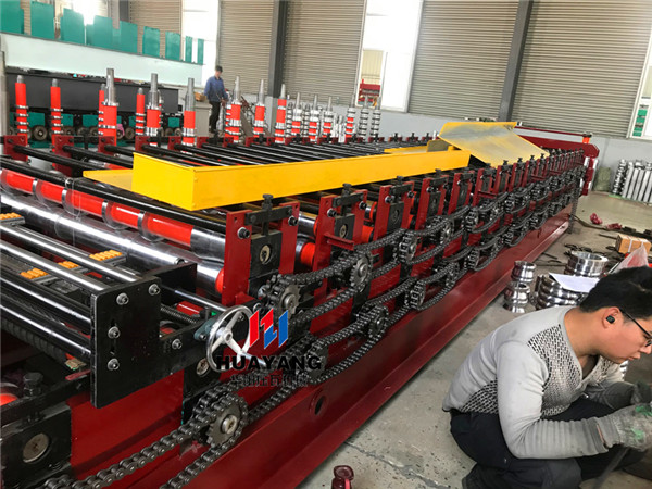 Double layer roll forming machine
