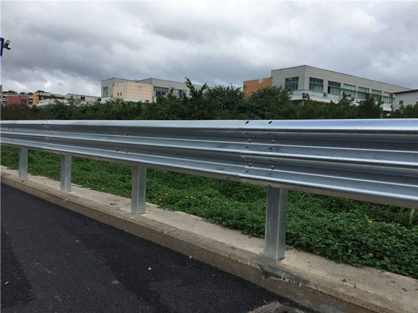 highway guardrail roll forming machine