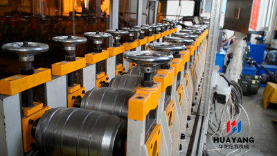 LGS villa house steel frame forming machine