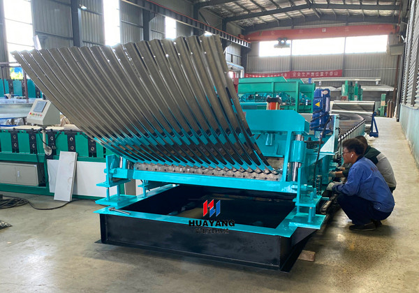 galvanized steel fish tank sheet sidewall roll forming machine