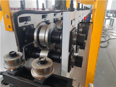metal stud and track roll forming machine