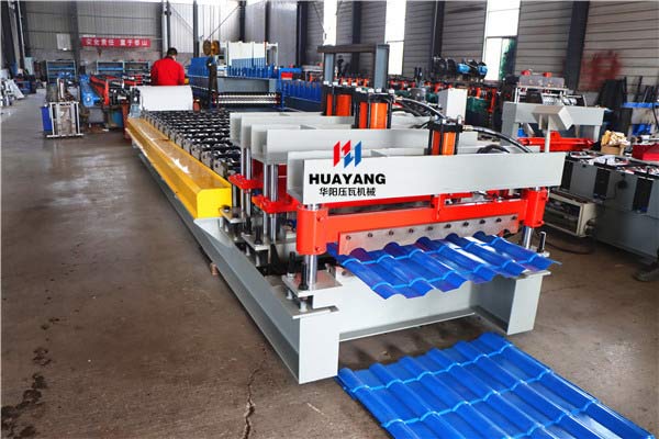metal roofing glazed tile roll forming machine