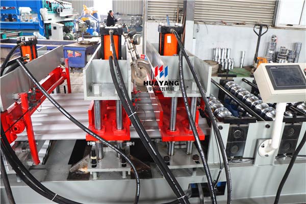 metal roofing glazed tile roll forming machine