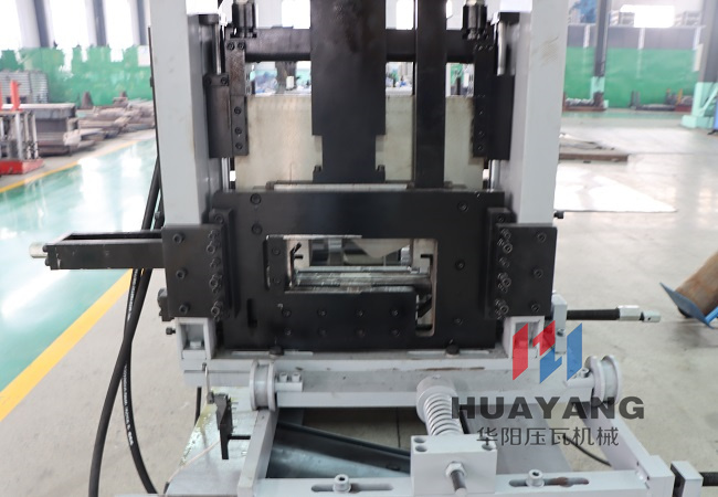 Fully automatic CZ interchangeable steel machine
