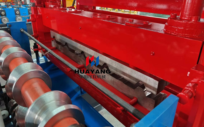 three layer roll forming machine