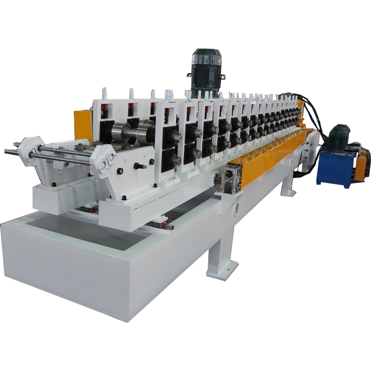 interchangeable H stud forming machine