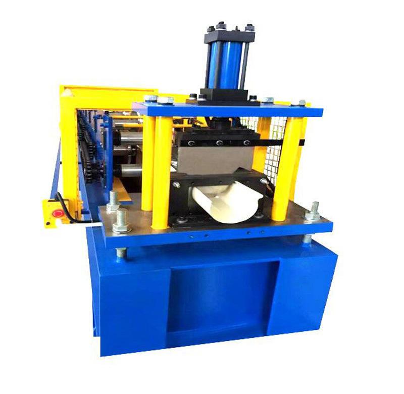 rain gutter making machine
