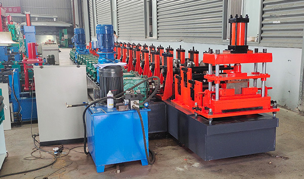 How to maintain the roll forming machine.