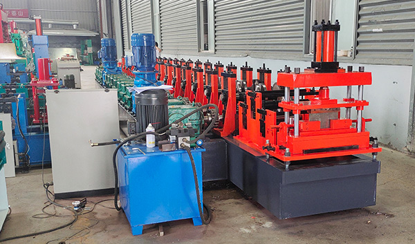 How to maintain the roll forming machine.