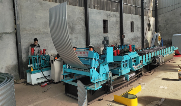 the advantages of the silo sidewall panel roll forming machine
