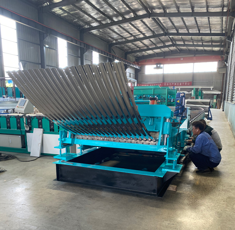 galvanized steel fish tank sheet sidewall roll forming machine